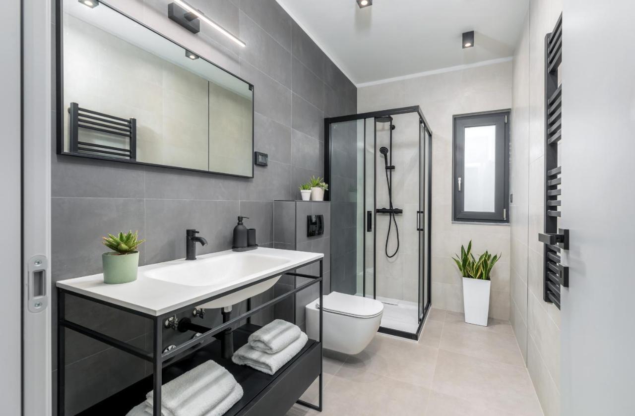 Amazing Private Villa With Outdoor Swimming Pool In Vodnjan Dış mekan fotoğraf