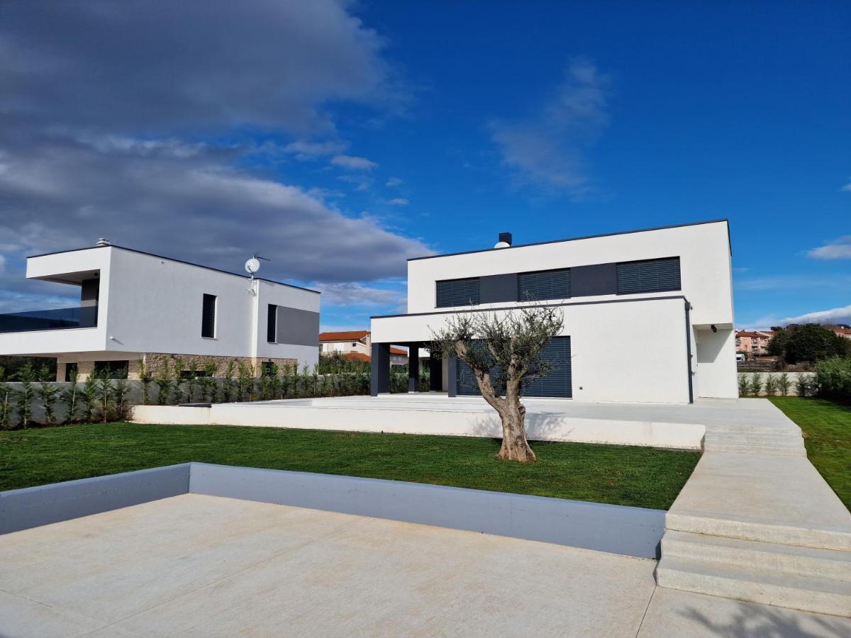 Amazing Private Villa With Outdoor Swimming Pool In Vodnjan Dış mekan fotoğraf